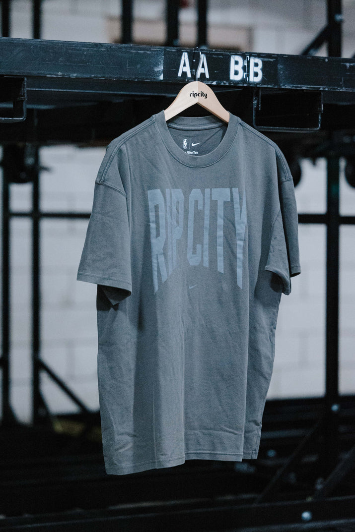 Nike Men's Travel Tee