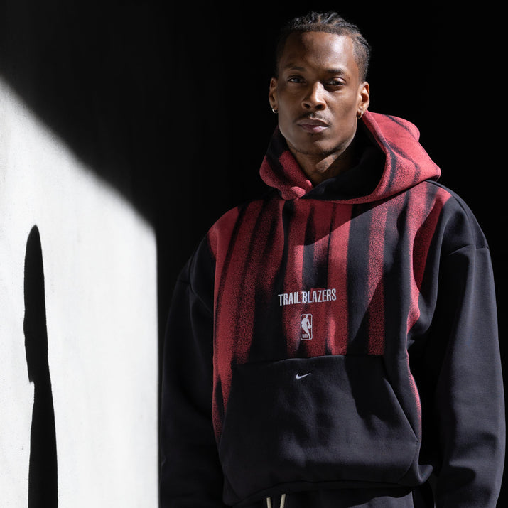 Nike Portland Trail Blazers Standard Issue Men's Therma-FIT Fleece Basketball Hoodie