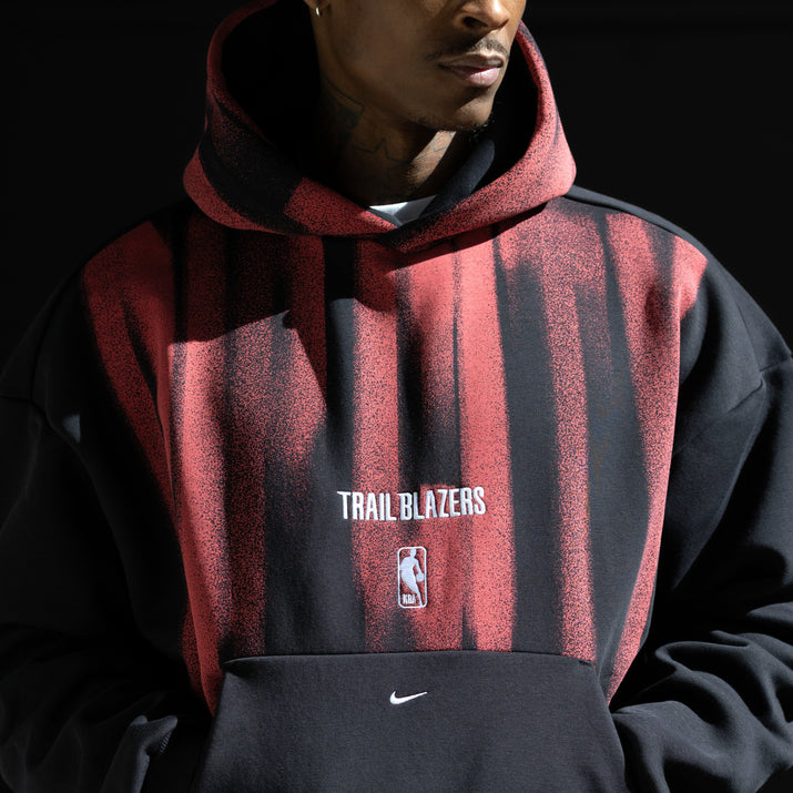 Nike Portland Trail Blazers Standard Issue Men's Therma-FIT Fleece Basketball Hoodie