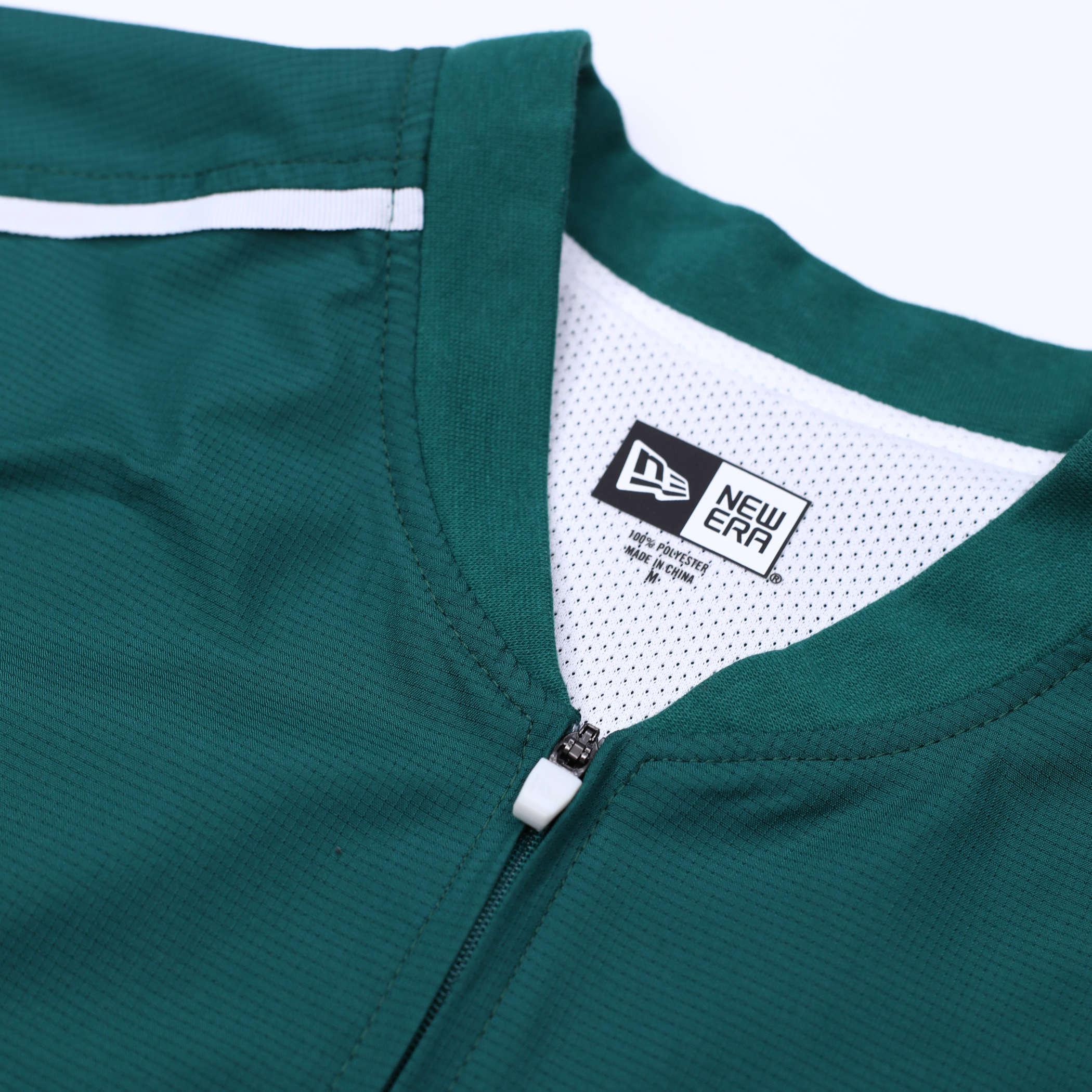 Era Golf Crest Short Sleeved Green & White Windbreaker