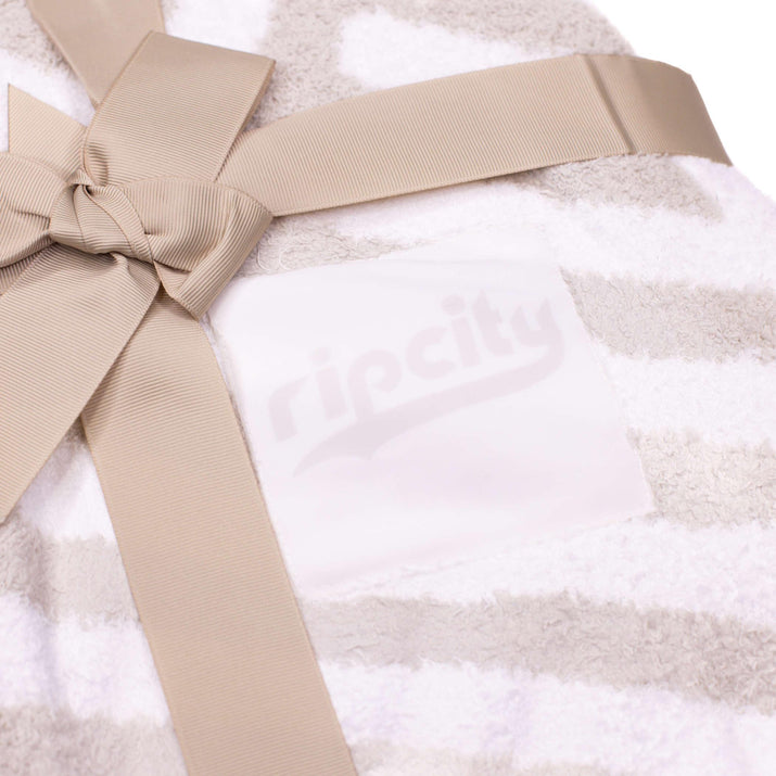 Luxe Dream Throw