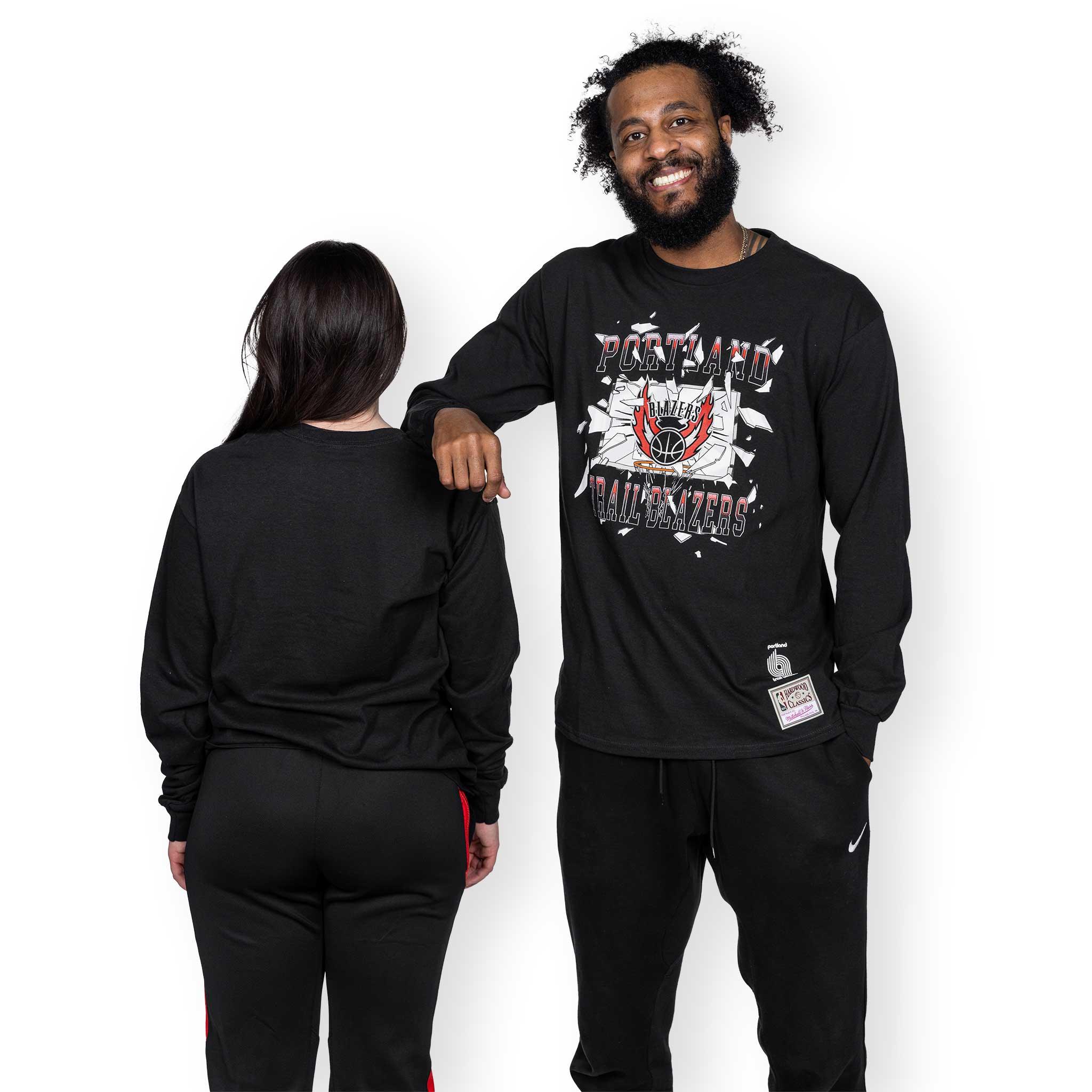 Mitchell & Ness Big Face Black Long Sleeved T-shirt