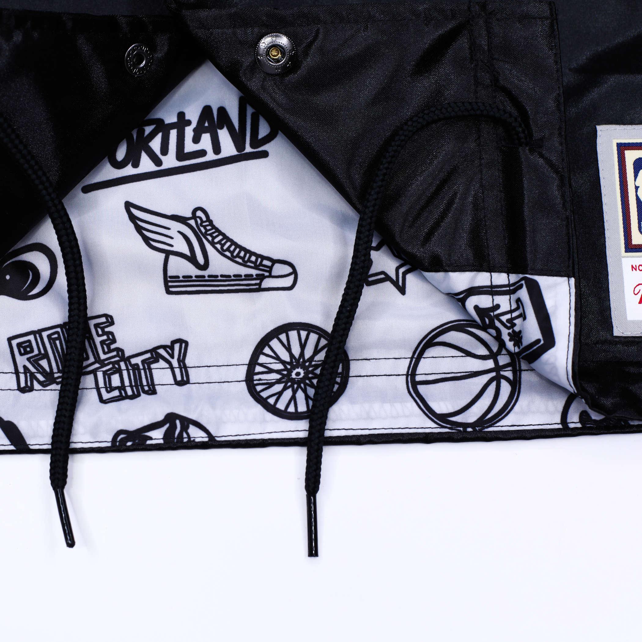 Mitchell & Ness Doodle Coaches Black Satin Jacket