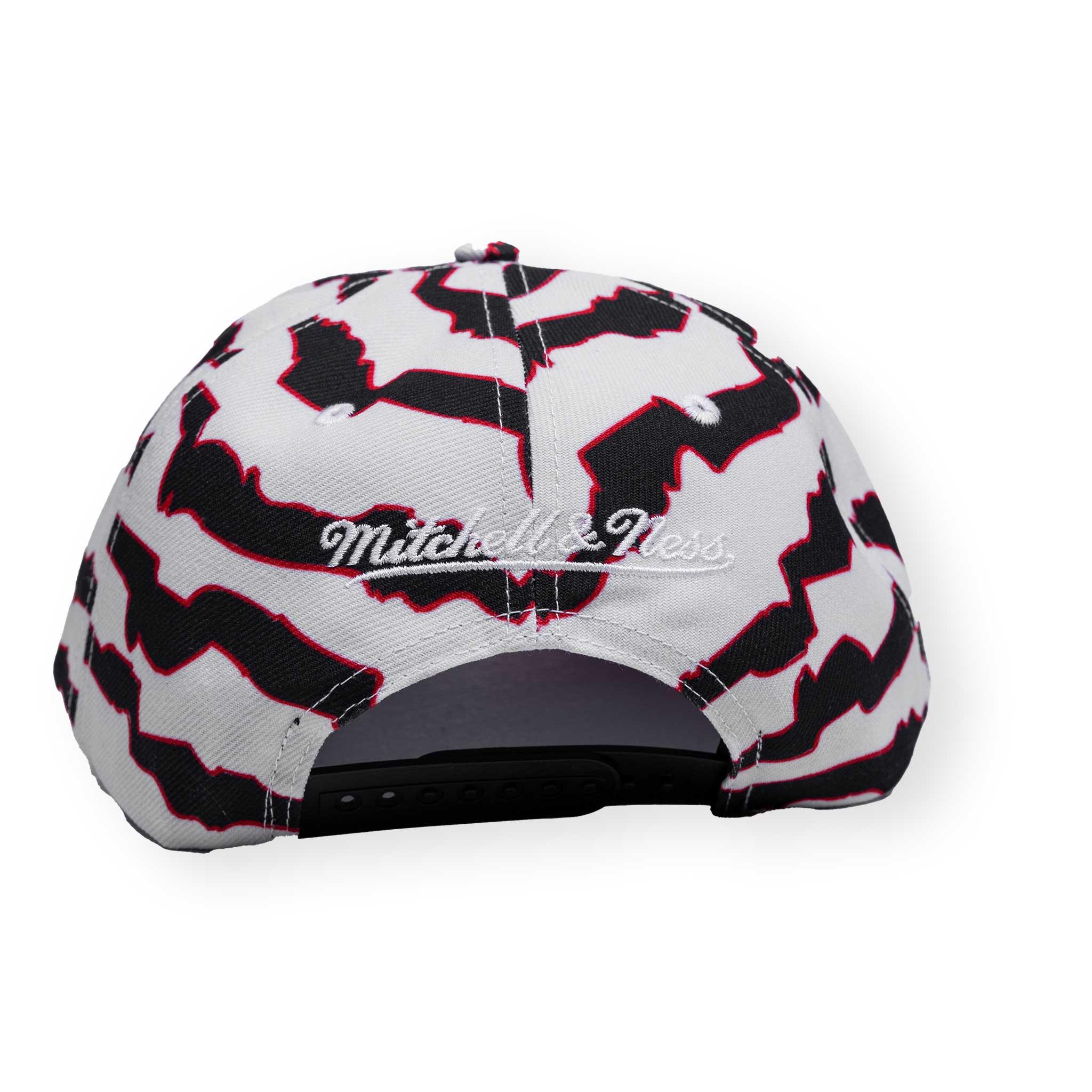 Mitchell & Ness Krookz Pro Black & White Snapback