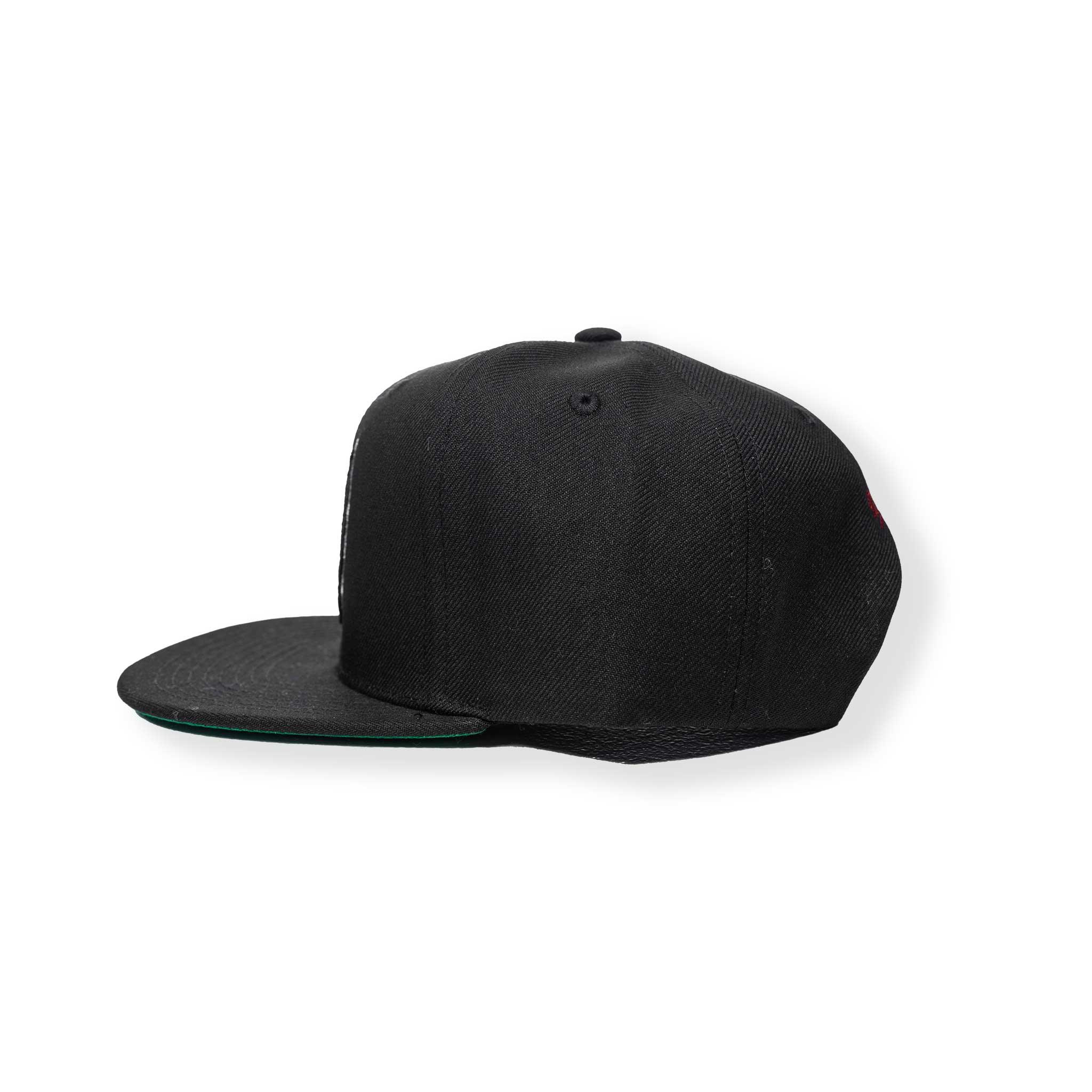 Mitchell & Ness Retro Flames Black Snapback