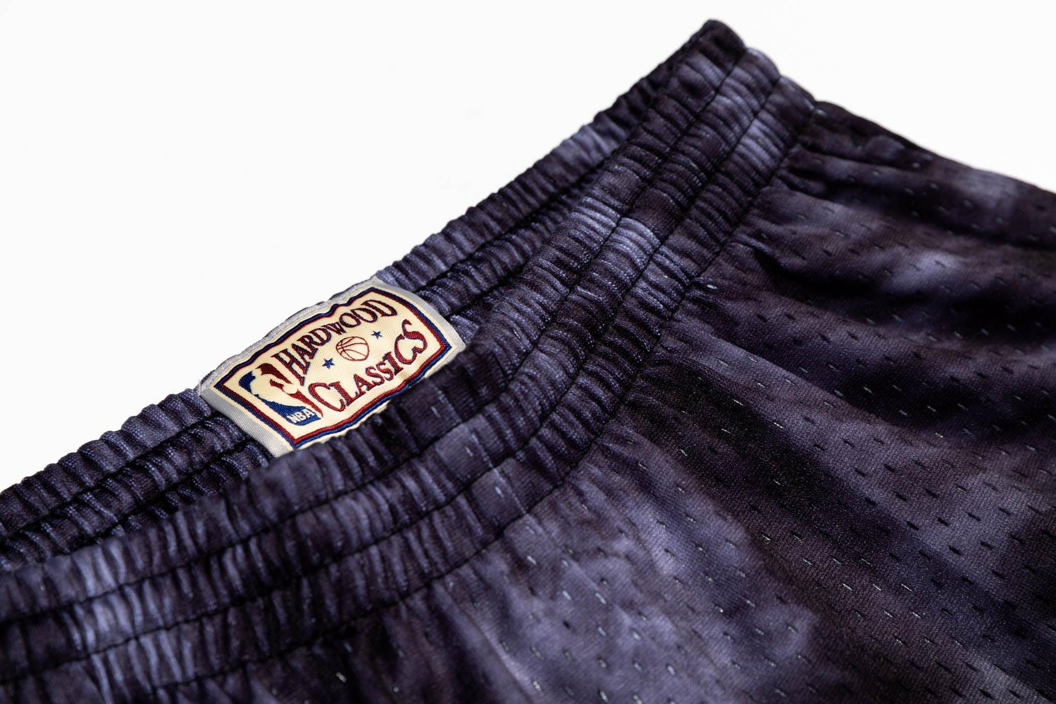 Mitchell & Ness Women's Energy Psychedelic Shorts