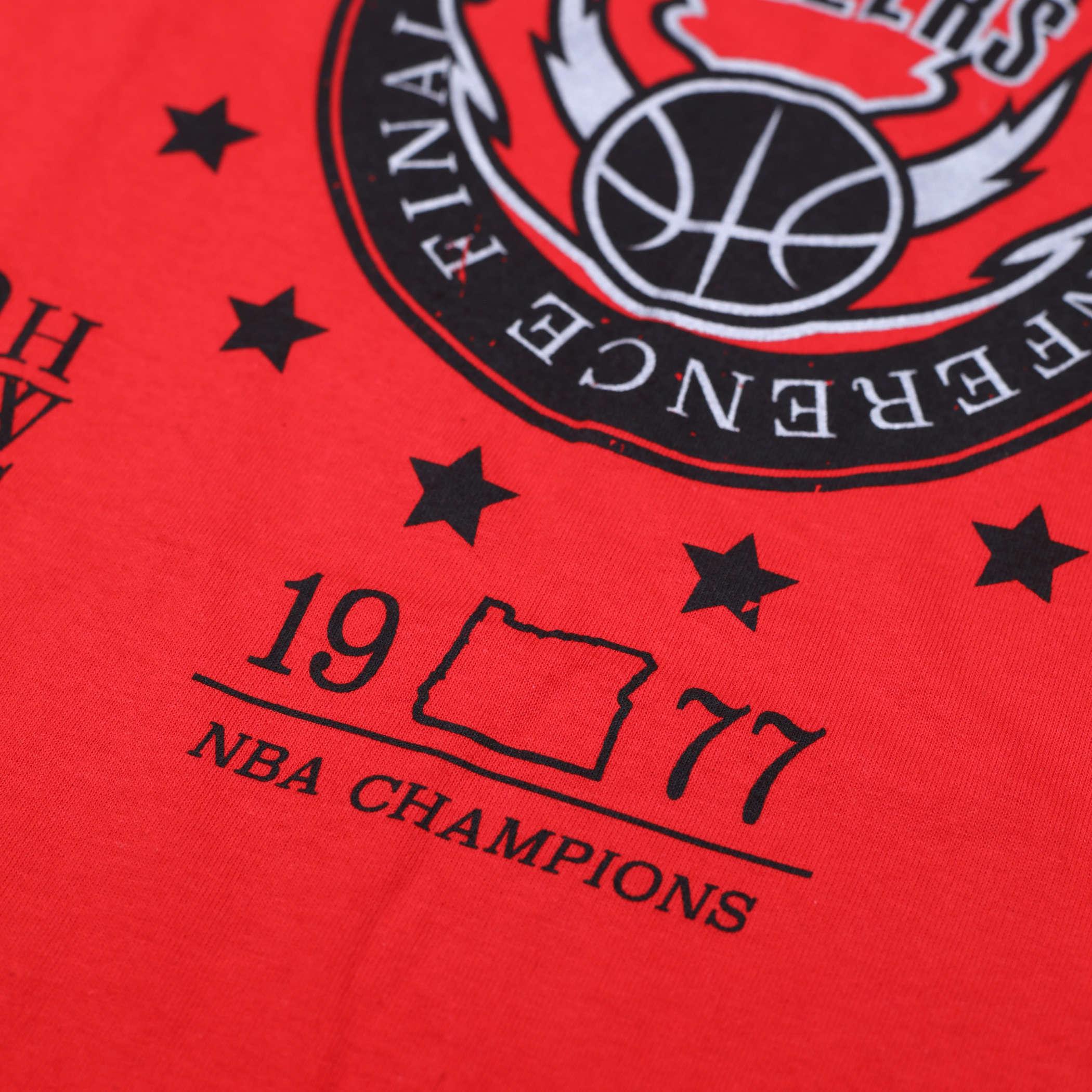 Mitchell & Ness Women's Red Oversized Long Sleeved Tee