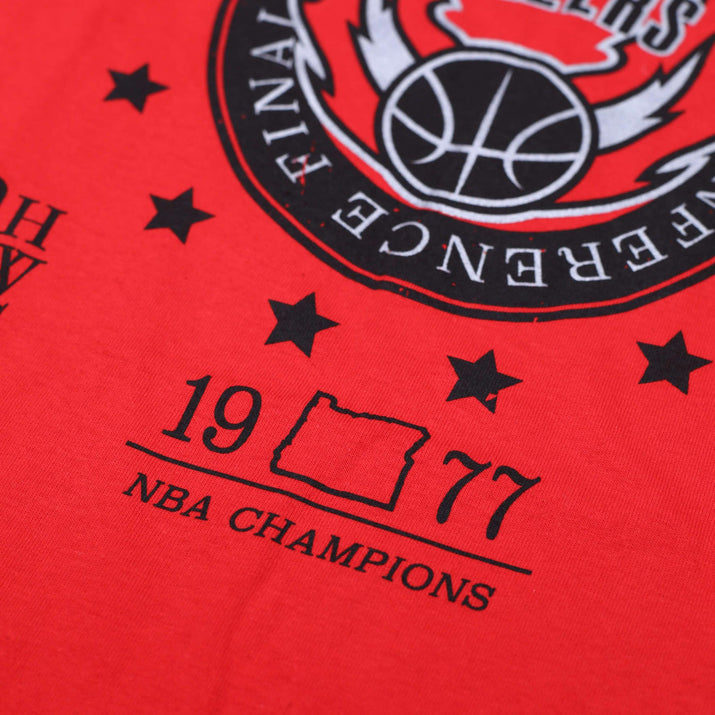 Mitchell & Ness Women's Red Oversized Long Sleeved Tee
