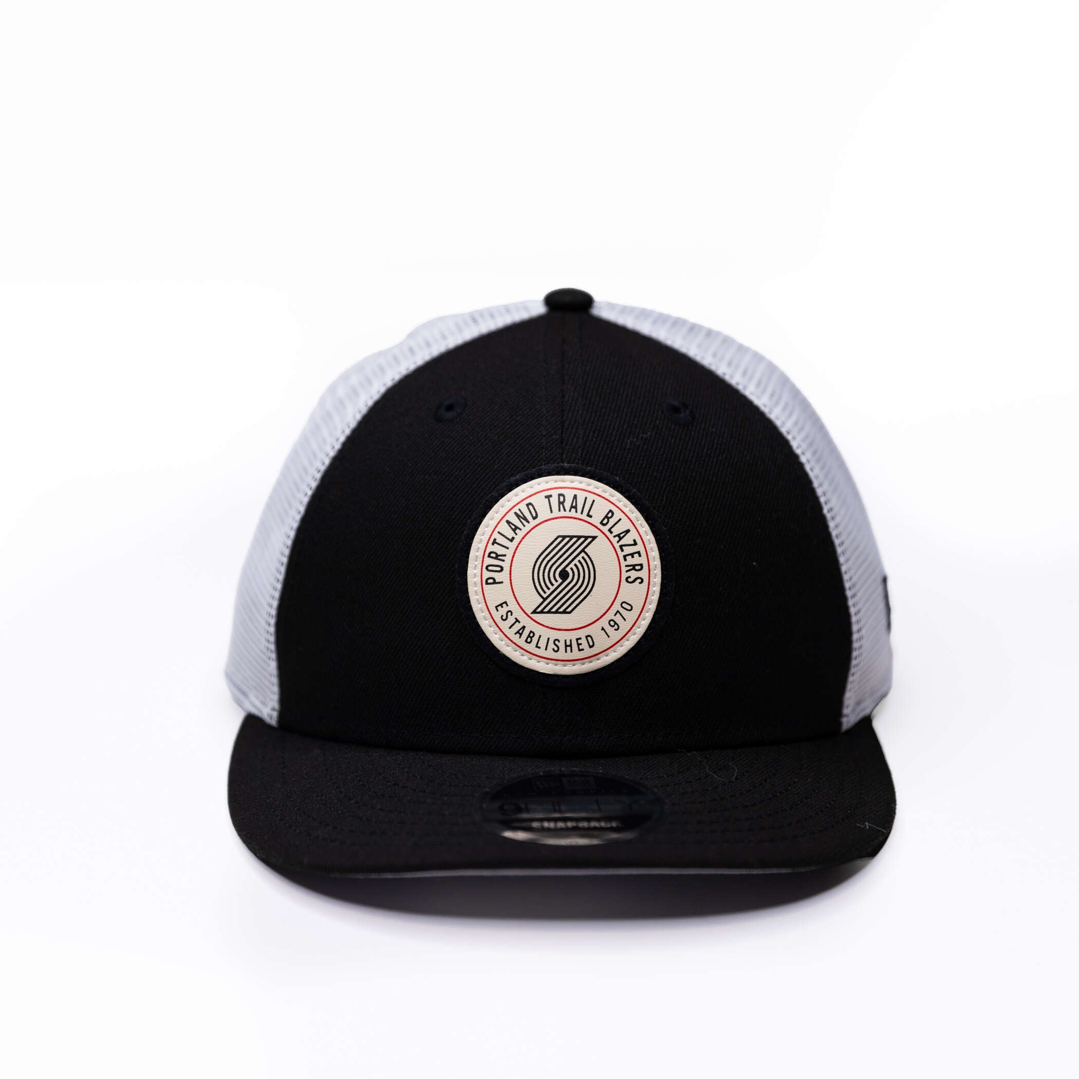 New Era 9FIFTY Circle Black/White Snapback Adjustable Hat
