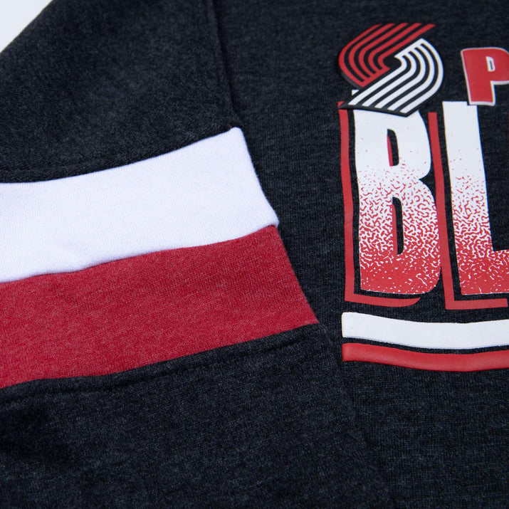 New Era Women's Blocked Black Snap Crewneck