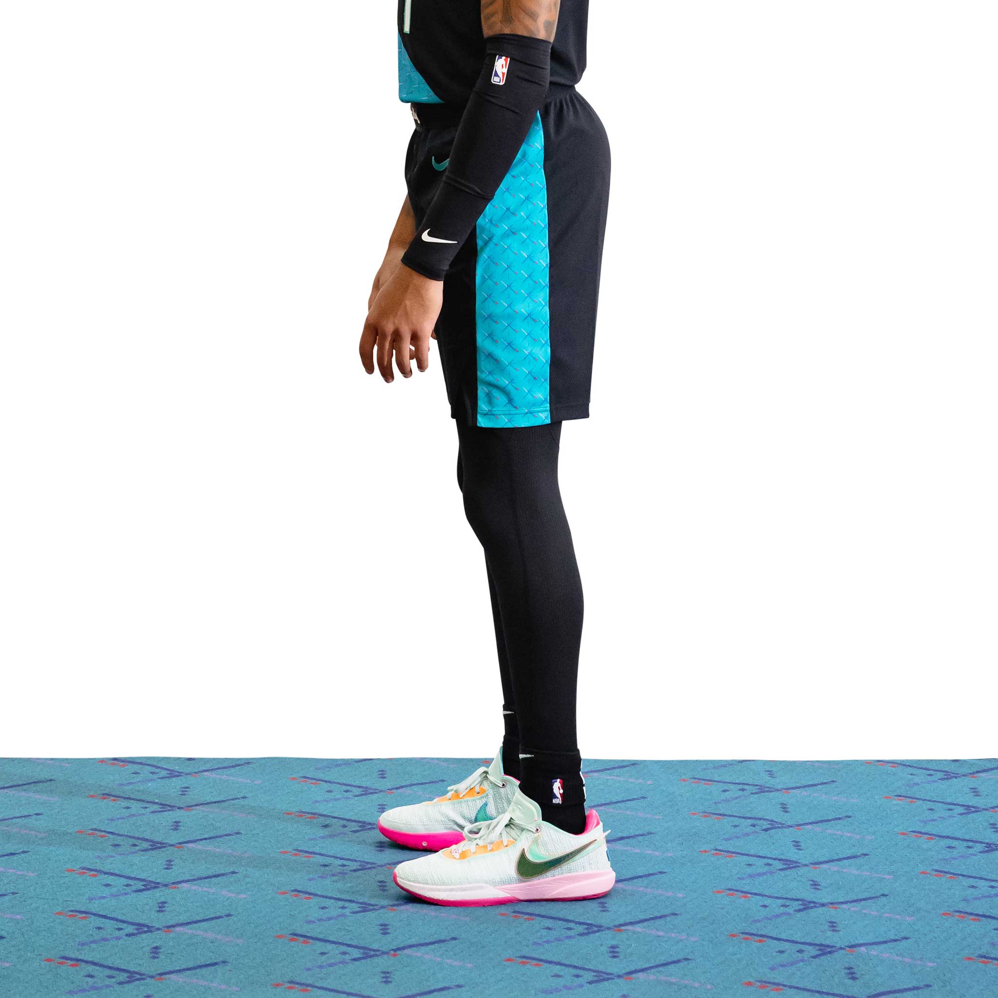 Nike PDX City Edition Knee Length Shorts