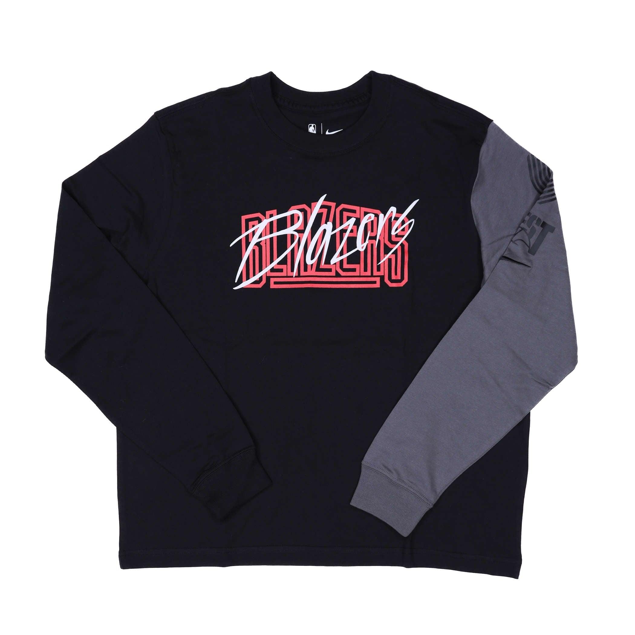 Nike Women's Long Sleeved Black T-shirt