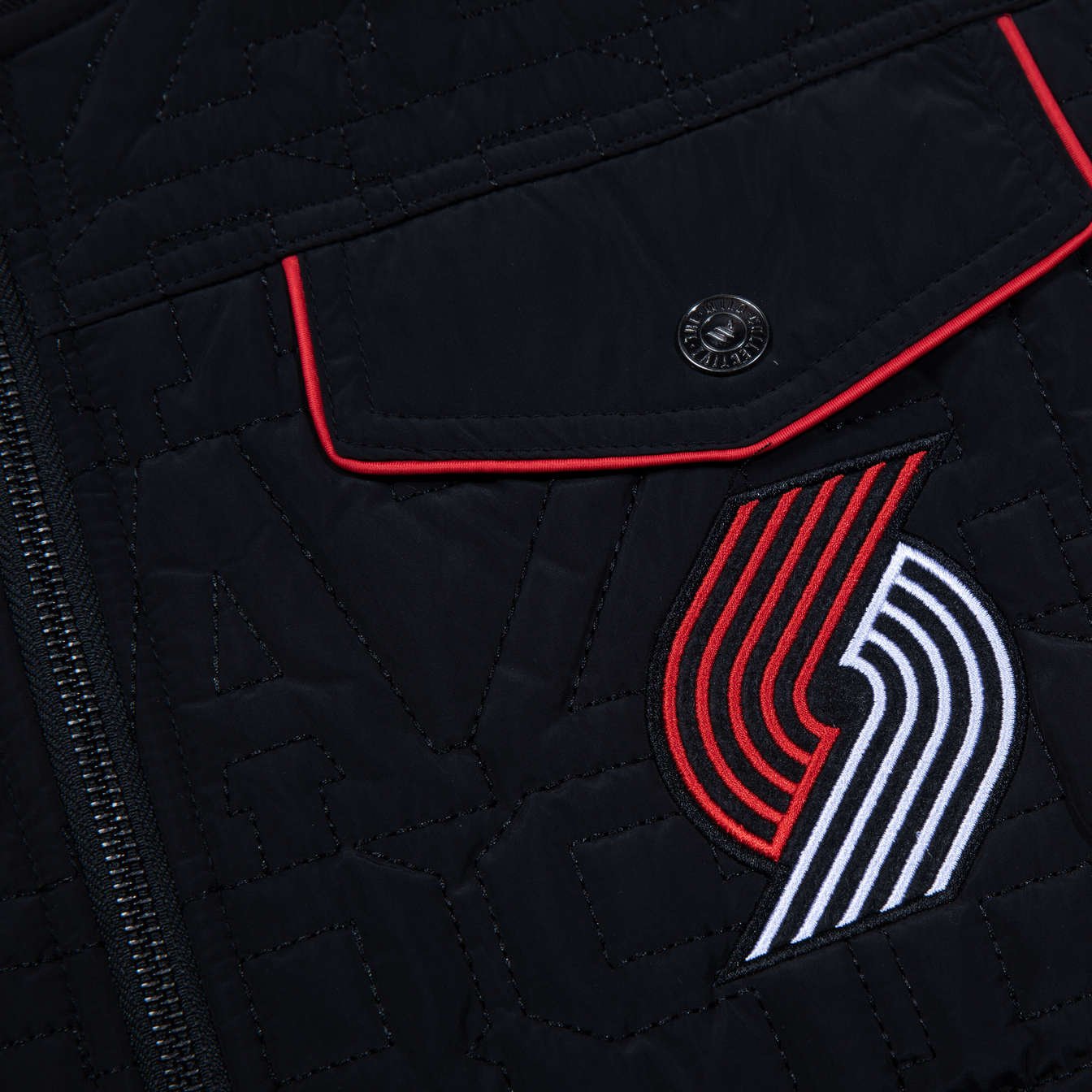 Portland Trail Blazers Wild Collective Quilted Vest - S - 