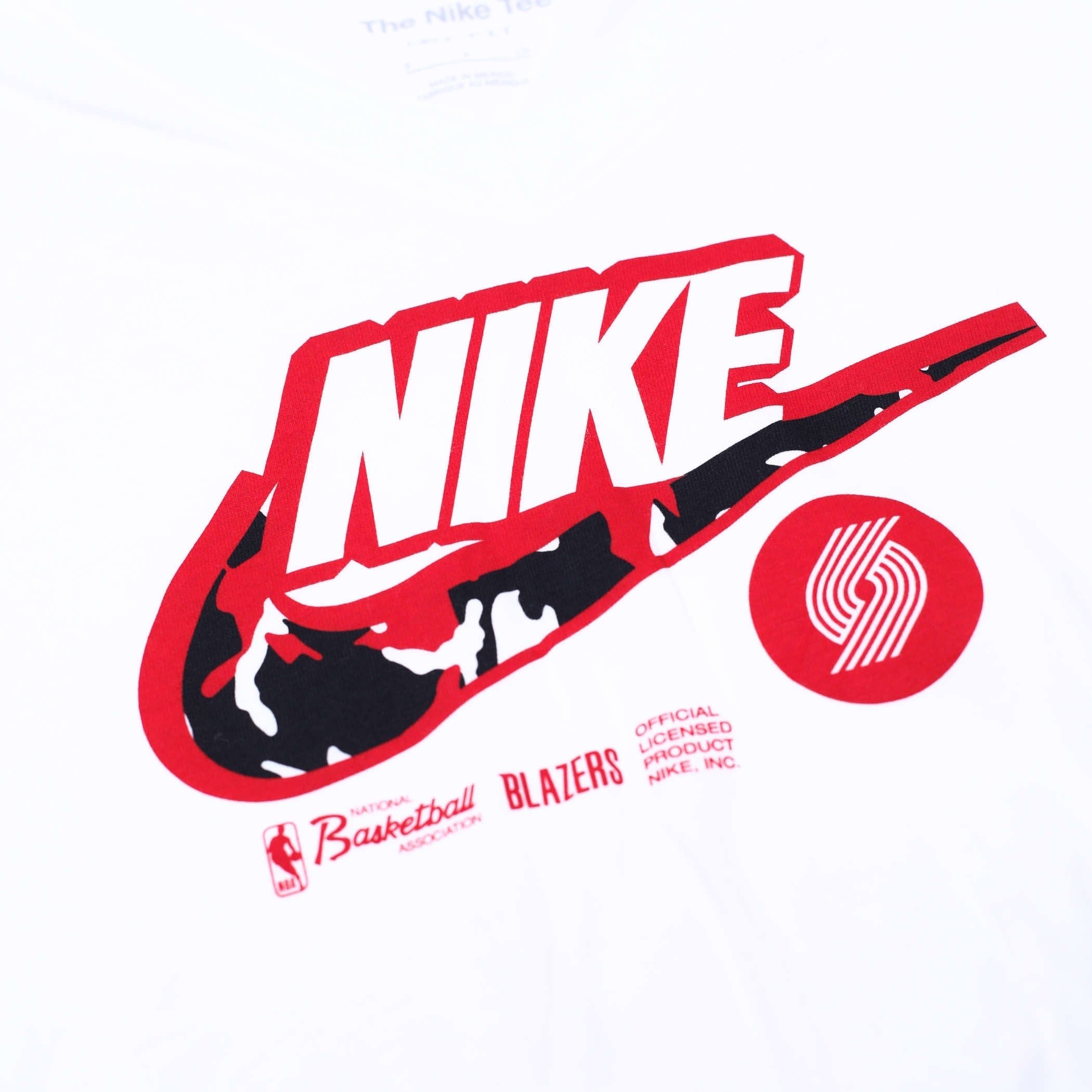 Trail Blazers Nike Women's Retro Swoosh T - Shirt - XS - 