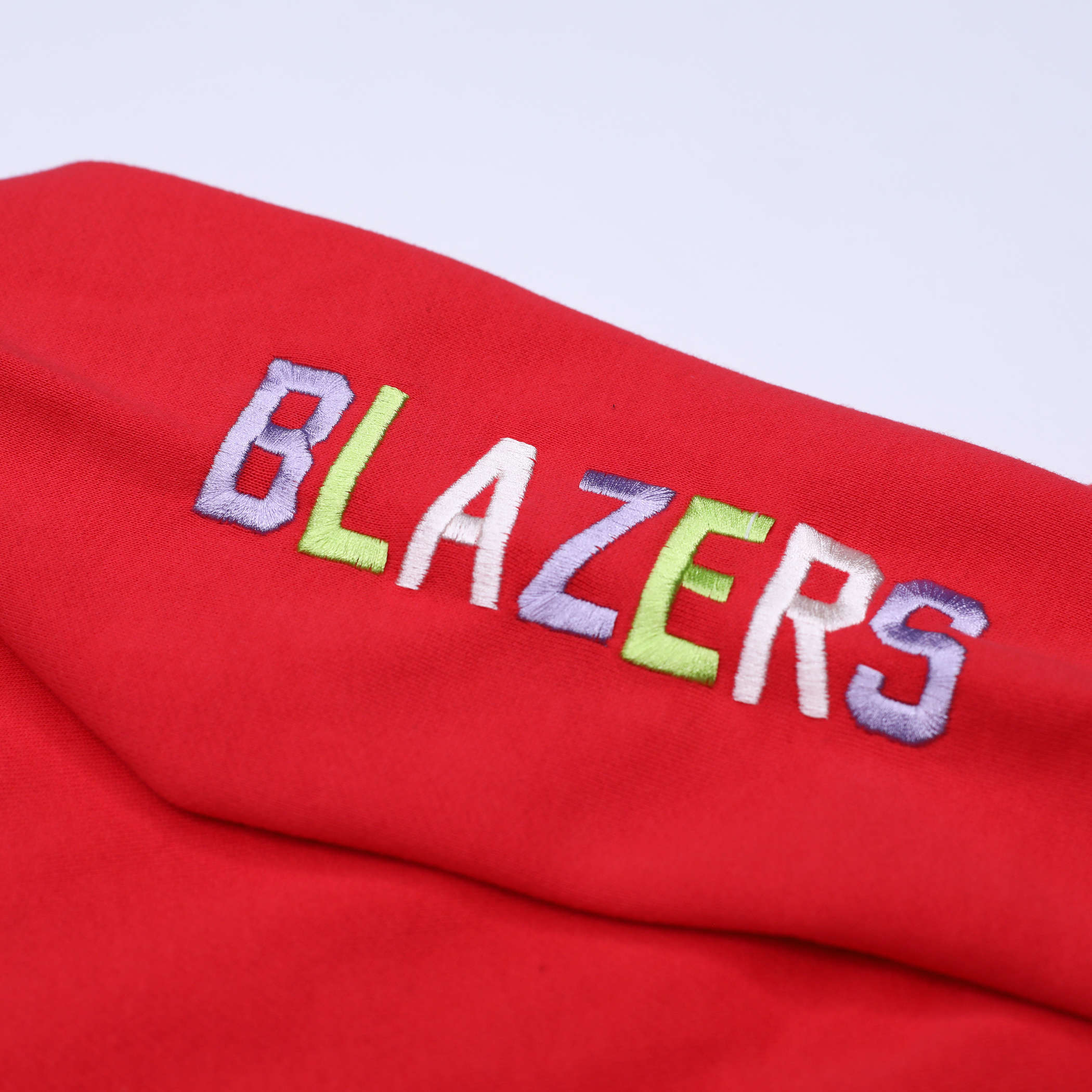 Trail Blazers Women's New Era Colorpack Pinwheel Hoodie XL